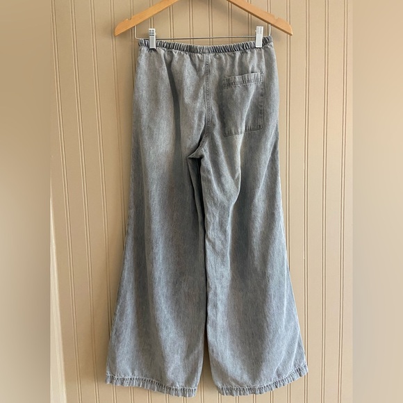 Divided Super Soft & Comfy Wide Leg Grey Denim Pants Women’s XS - Picture 3 of 5